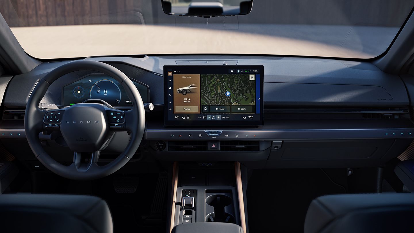 ES cockpit with multi-information display, steering-wheel controls and Lexus Interface touchscreen.