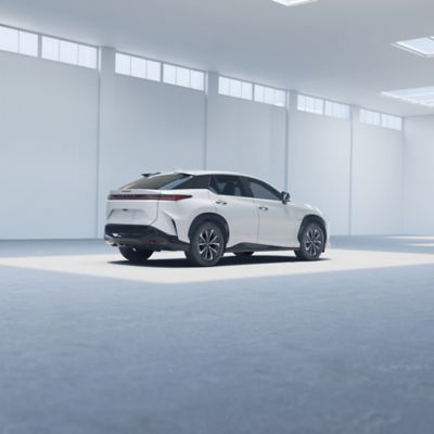 2026 Lexus RZ — Luxury Electric SUV | Lexus.com